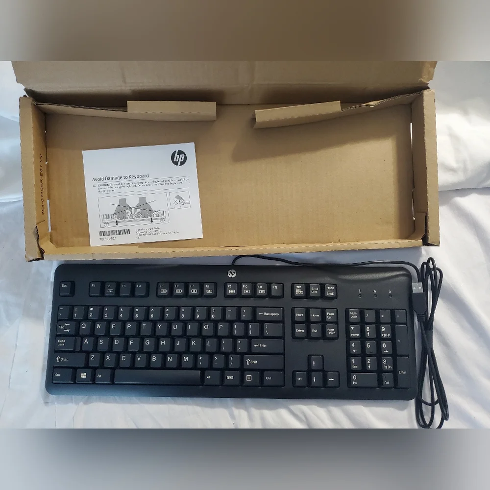 : Hewlett Packard HP Wired USB Keyboard model KU-1156 assy P/N: 672647-003 US